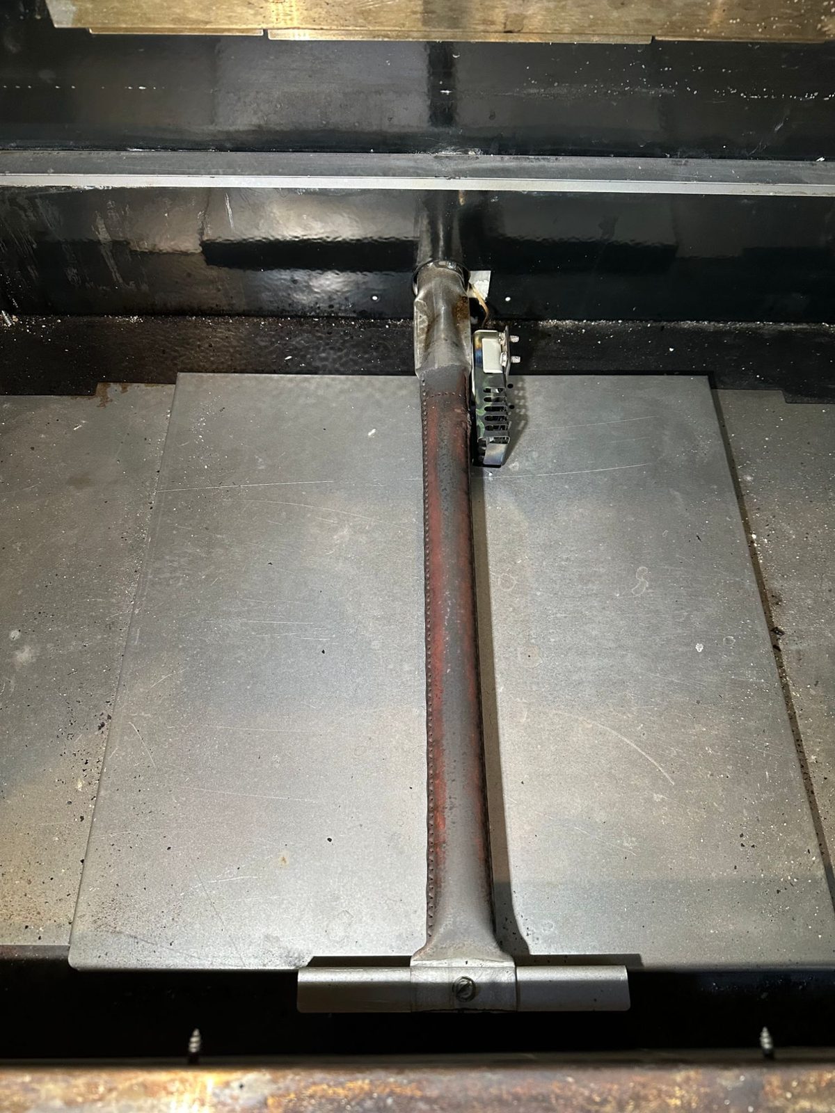 Bake burner and igniter mounted on the American Range oven floor